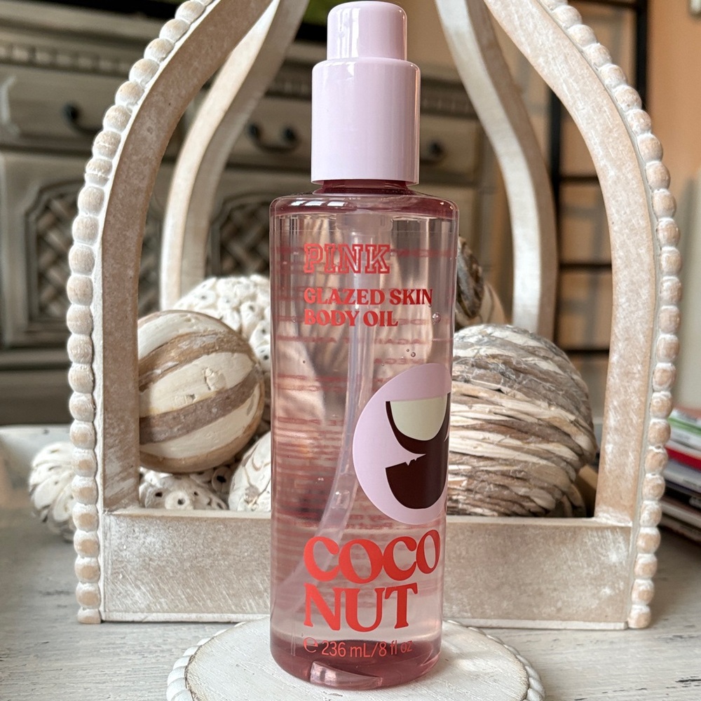 PINK Glazed Skin Coconut Body Oil 8 fl oz - Picture 1 of 4